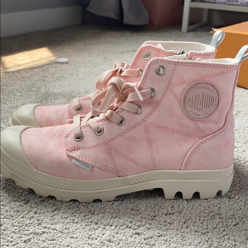 Pink palladium’s